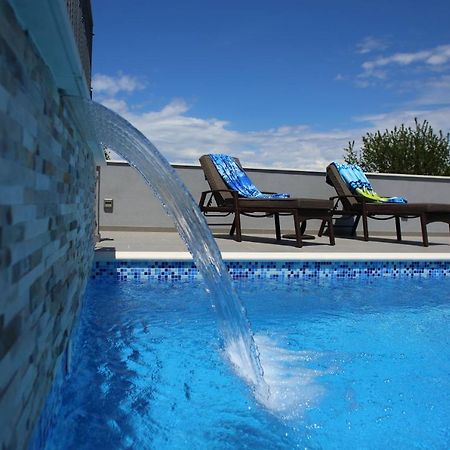 Vacation Home Meri Mirce 외부 사진