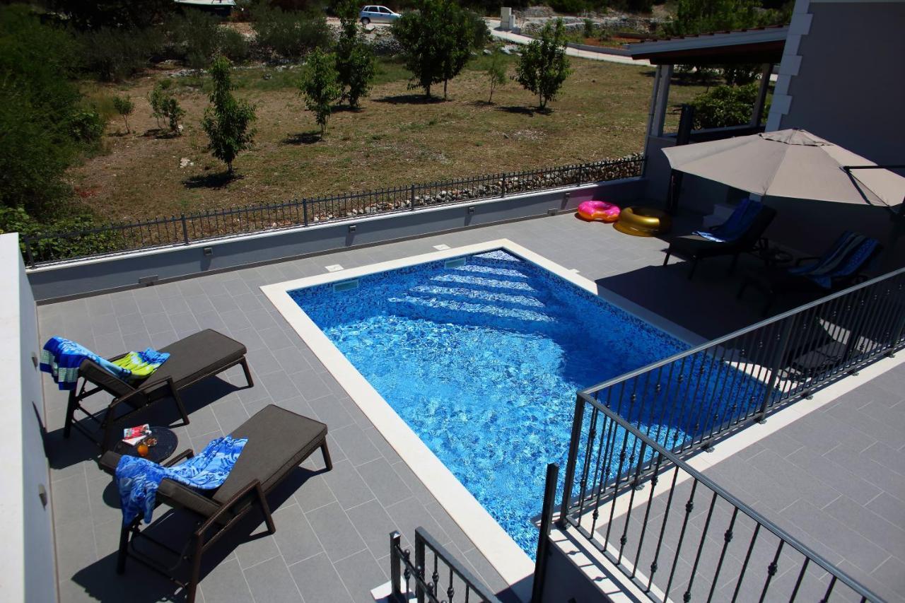 Vacation Home Meri Mirce 외부 사진