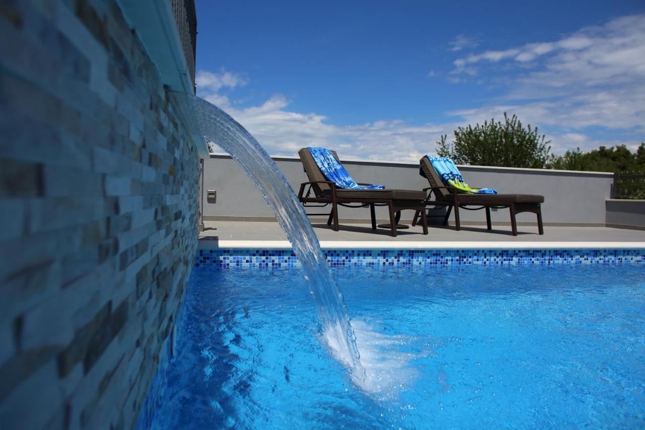 Vacation Home Meri Mirce 외부 사진